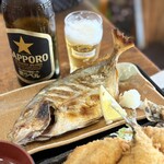 福浦漁港 みなと食堂 - 