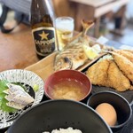 福浦漁港 みなと食堂 - 