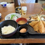 福浦漁港 みなと食堂 - 