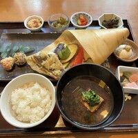 やさい家めい 表参道ヒルズ店 - 