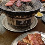 炭火焼肉 昭和ホルモン - 