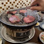 炭火焼肉 昭和ホルモン - 