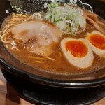 金澤濃厚豚骨ラーメン 神仙 - 