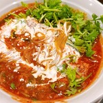 岡山辛麺 つるっと亀  - クリーム入れる♪