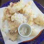 玄海いか舟処　海舟 - 烏賊の下足を天麩羅、煮付け、素焼、唐揚げどれかにしてくれるので天麩羅にしました❗️