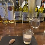 ビストロ クプレ - アミューズ2種となみなみヴァン・ムスー