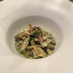 ビストロ クプレ - つぶ貝のブルゴーニュ風