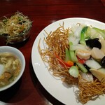 香港香港 - 海鮮あんかけ揚げそばセット