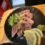 もつ焼き次郎 - 