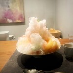 今菓子司 銀座凮月堂 - かき氷 花白桃 