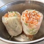 バスーデブ - タイ春巻き