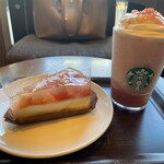 スターバックス コーヒー - ピーチ&ミルクケーキ