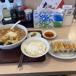 ぎょうざの満洲 - 