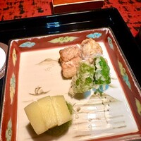 近又 - 