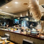 BISTRO三十五段屋 - 店内