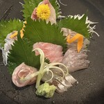 全日餐飲 月之路 - 