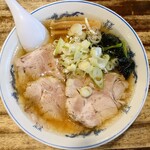 松福 - 料理写真:2025年8月　中華そば 850円