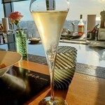 FRENCH TEPPAN 静香庵 - グラスシャンパン　2200円