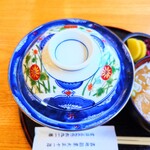 やぶ善 - 蓋付きの"牛丼"という特別感。