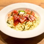 プロント - 冷製 生ハムとマスカルポーネの完熟トマトソース(1,078円)