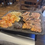 韓国焼肉 べいぶ - 