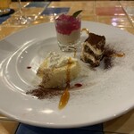 OSTERIA PACE - ドルチェ盛合せ