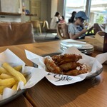 The Lake Side Cafe - 