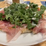OSTERIA PACE - プロシュート　エ　ルーコラ