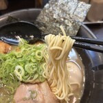 ラーメンくれは - 細麺