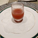 L'ESSOR - アミューズの、ガスパチョ