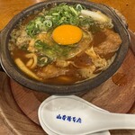 山本屋本店 栄本町通店 - きつねと九条ネギ入り味噌煮込みうどん