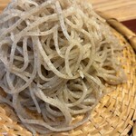 そば切り 岳空 - もり蕎麦をアップで