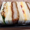 神戸屋 - 三元豚ロースカツカレーのミックスサンド