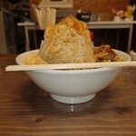 ラーメン 幸一郎 サンモール店 - 野菜マシマシ