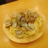 サイゼリヤ - スープ入り塩味ボンゴレ