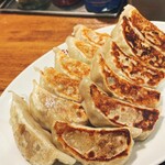 餃子製造直販 餃山堂 - 