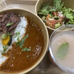 アフリカンダイニングホール PANAF' - マフェセット