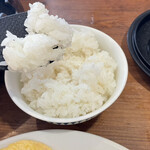 サル食堂 本町本店 - おひつご飯、嬉しい〜