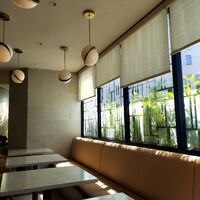 高山庭 - 　　　　　　　　　　店内