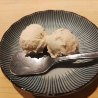 古今 本店 - 黒豆きなこアイス