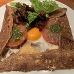 ルバーブ - トマト＆アンチョビのガレット