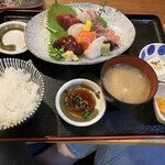 食事処まるとし - 