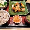 大戸屋 ごはん処 - 鶏と野菜の黒酢あん定食