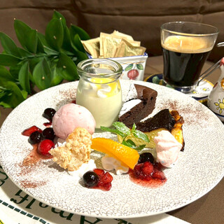 誕生日・記念日にはメッセージ付きドルチェプレートをご用意☆