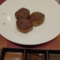 神戸牛ステーキ&カフェ ノーブルウルス 三宮店 - ハンバーグ
