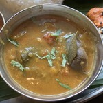 Indian Street Food & Bar GOND - サンバル