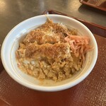 なか卯 - かつ断層