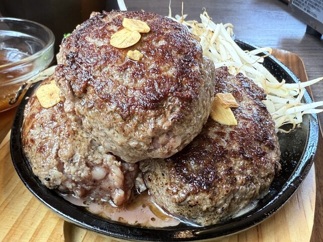 Taishu Horumon to Shima Yakiniku Okazaki Ten