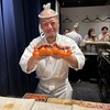 鳥さき - 提灯と大将の笑顔