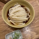 手打ちうどん 上を向いて - 